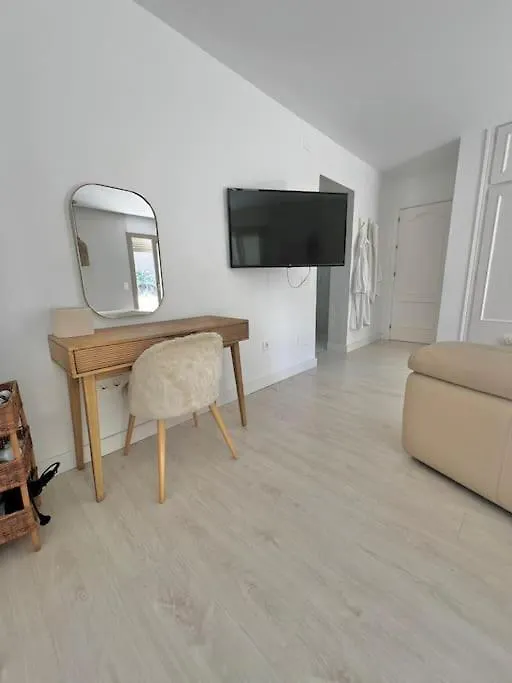 Villa De Lujo En Playamar Τορρεμολίνος Ισπανία